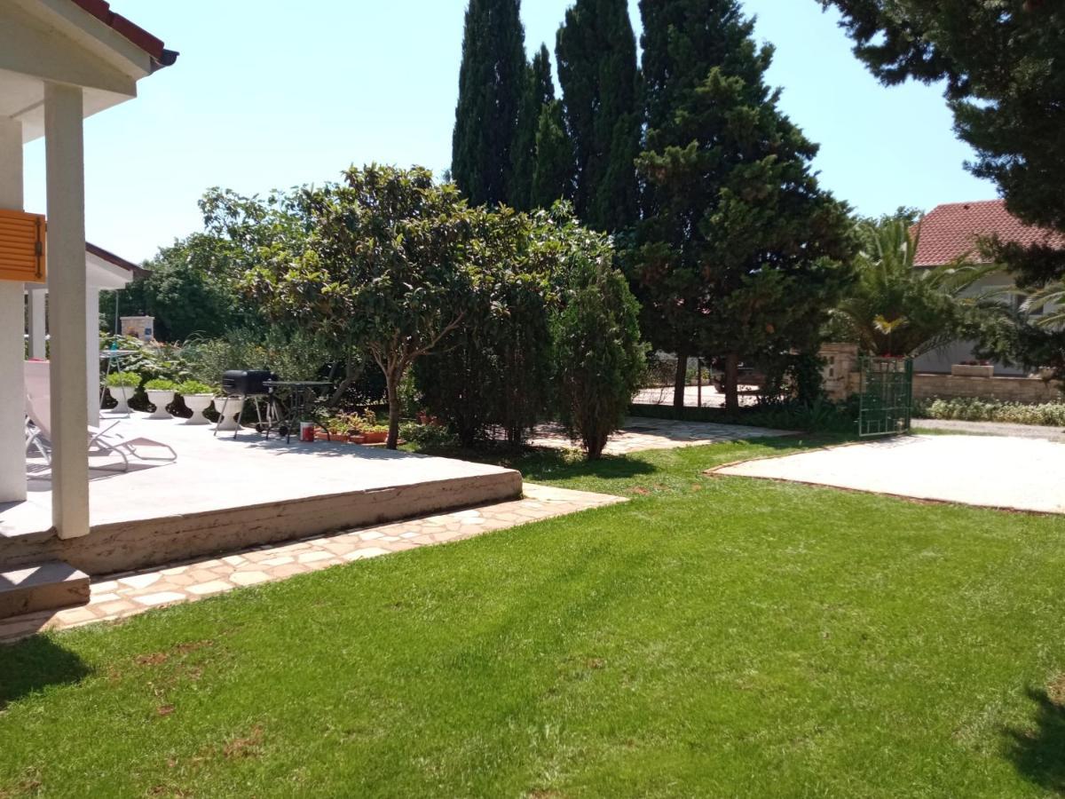 Holiday Home Mirela Šišan المظهر الخارجي الصورة